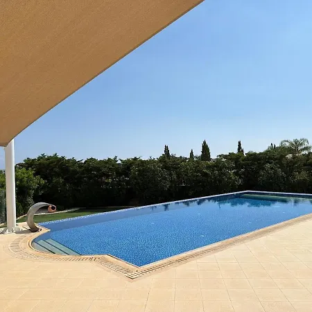The Sea Breeze Paralimni