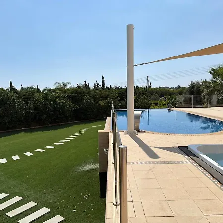וילה The Sea Breeze *